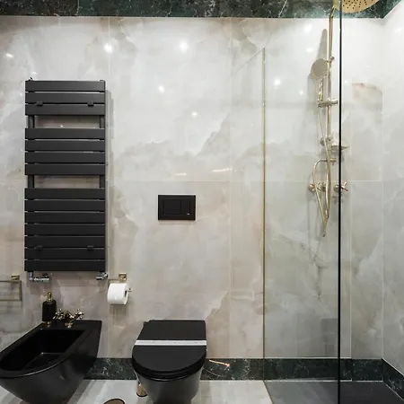 別荘 The Garden Regency