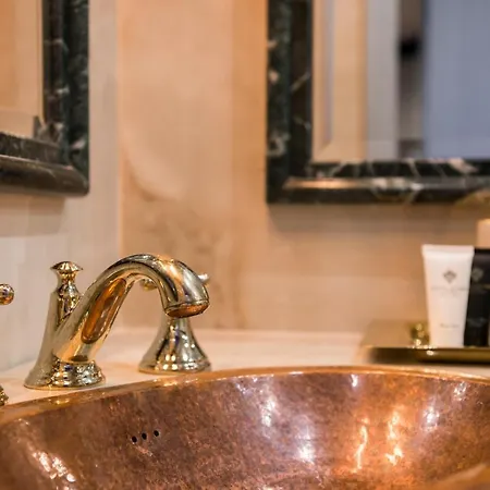 The Garden Regency 別荘 *